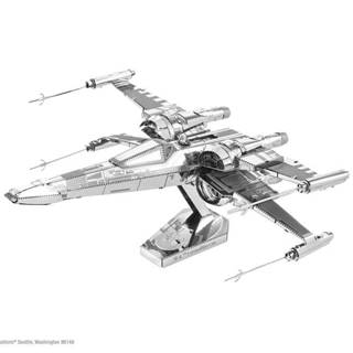 Piatnik  Kovová pozemská stíhačka SW Poe Dameron´s X-Wing Fighter značky Piatnik