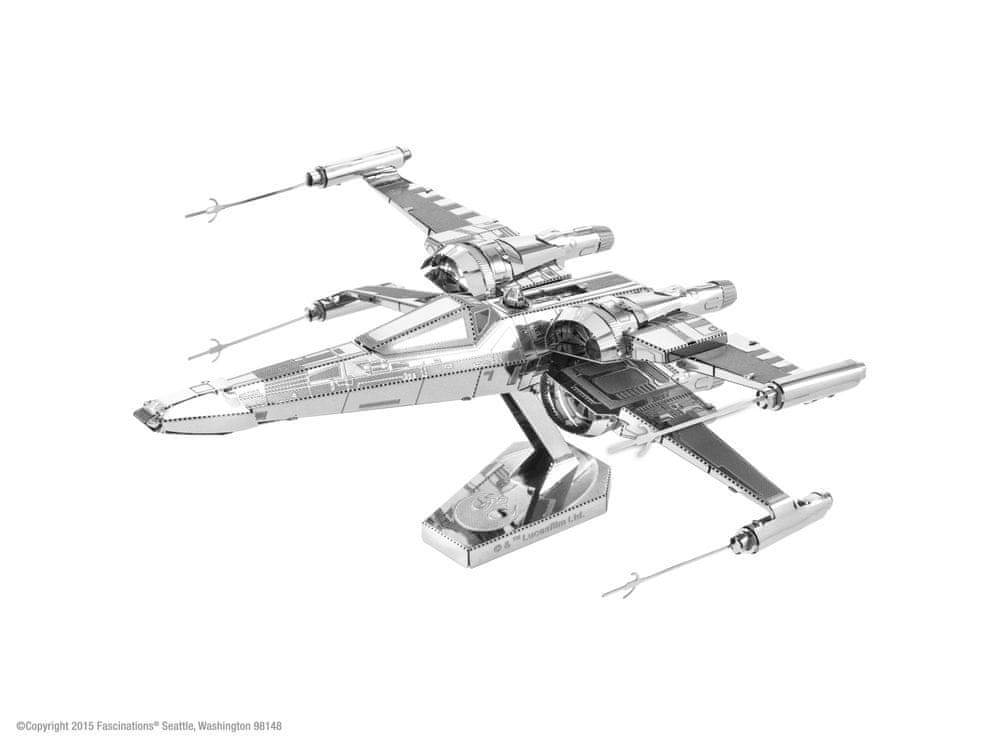 Piatnik  Kovová pozemská stíhačka SW Poe Dameron´s X-Wing Fighter značky Piatnik